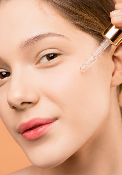 5 Night Time Serums: Keep You Looking Like a Teenager!